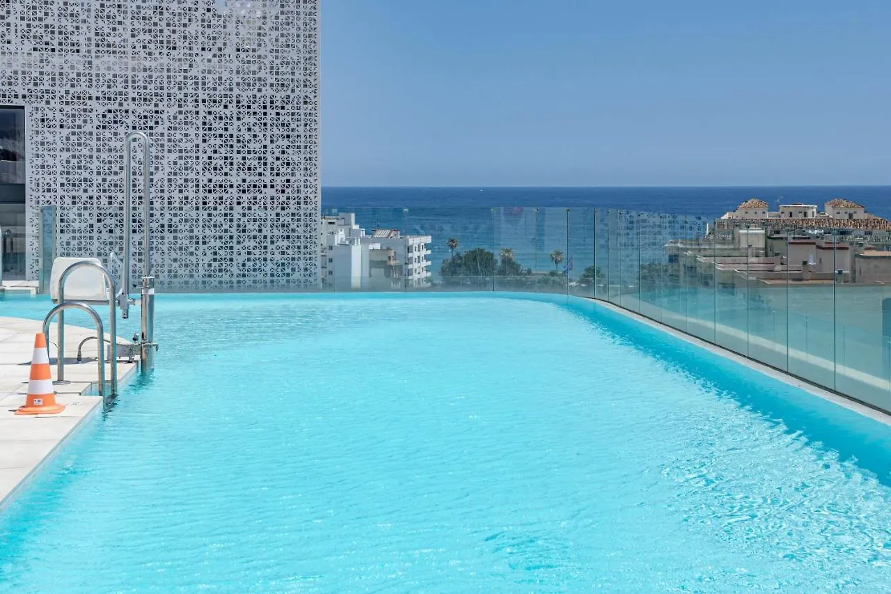 Inf26H- Comfortable And Spacious City Apartment Estepona Spain